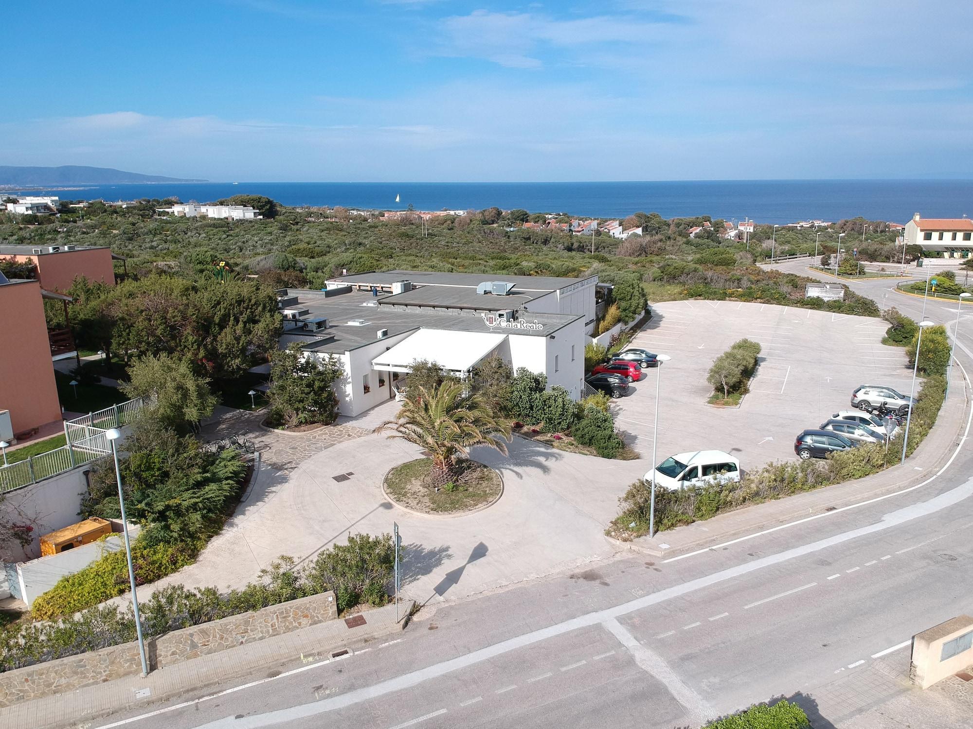 Hotel Cala Reale Stintino Exteriör bild