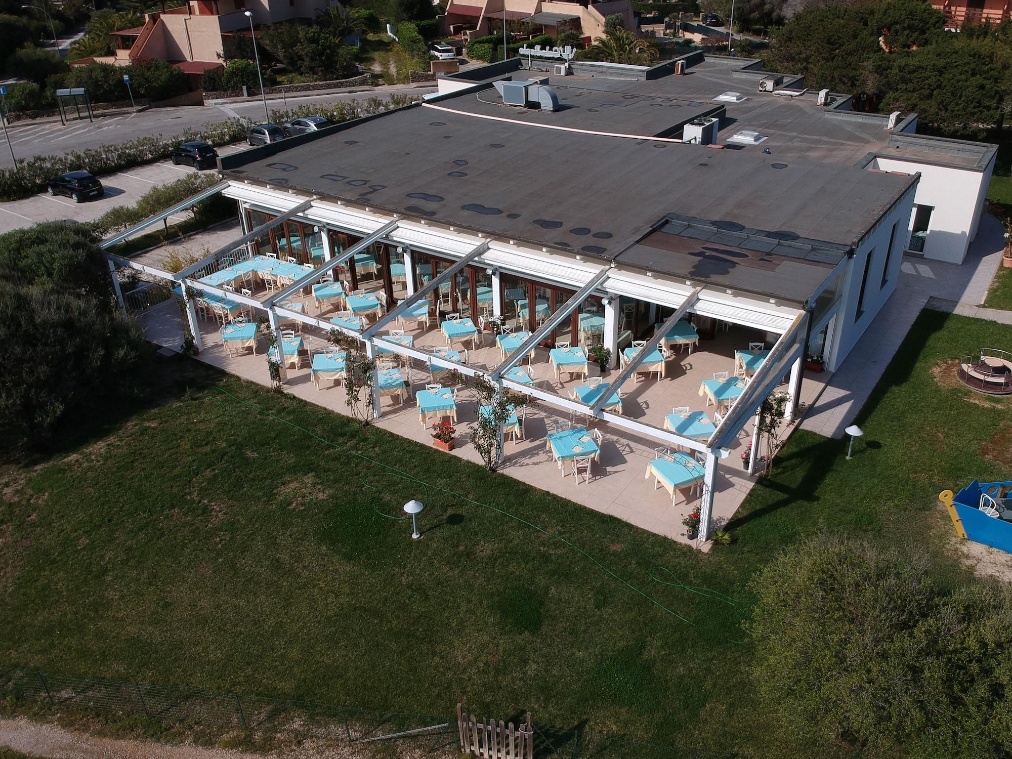 Hotel Cala Reale Stintino Exteriör bild